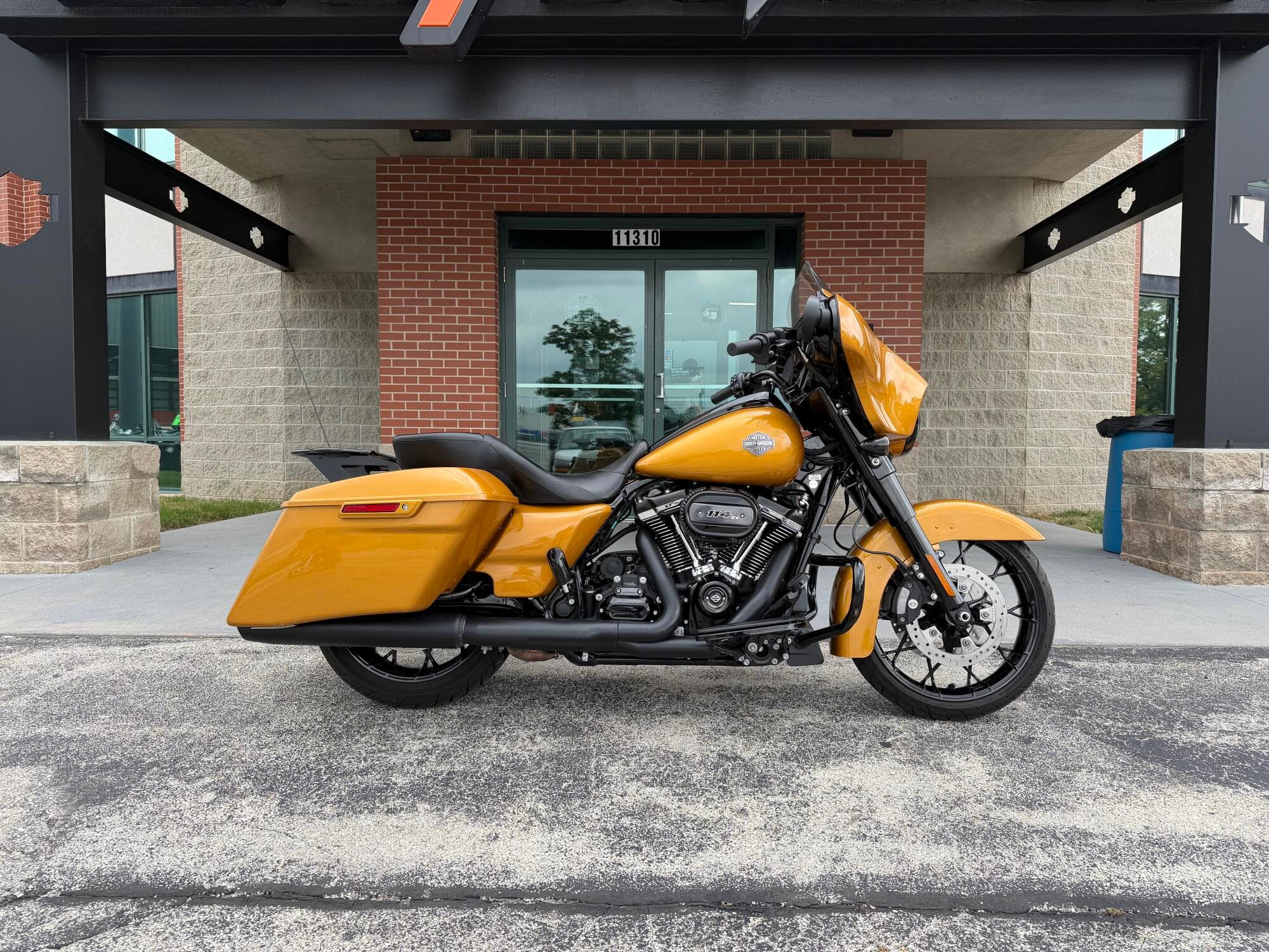 2023 Harley-Davidson Street Glide Special