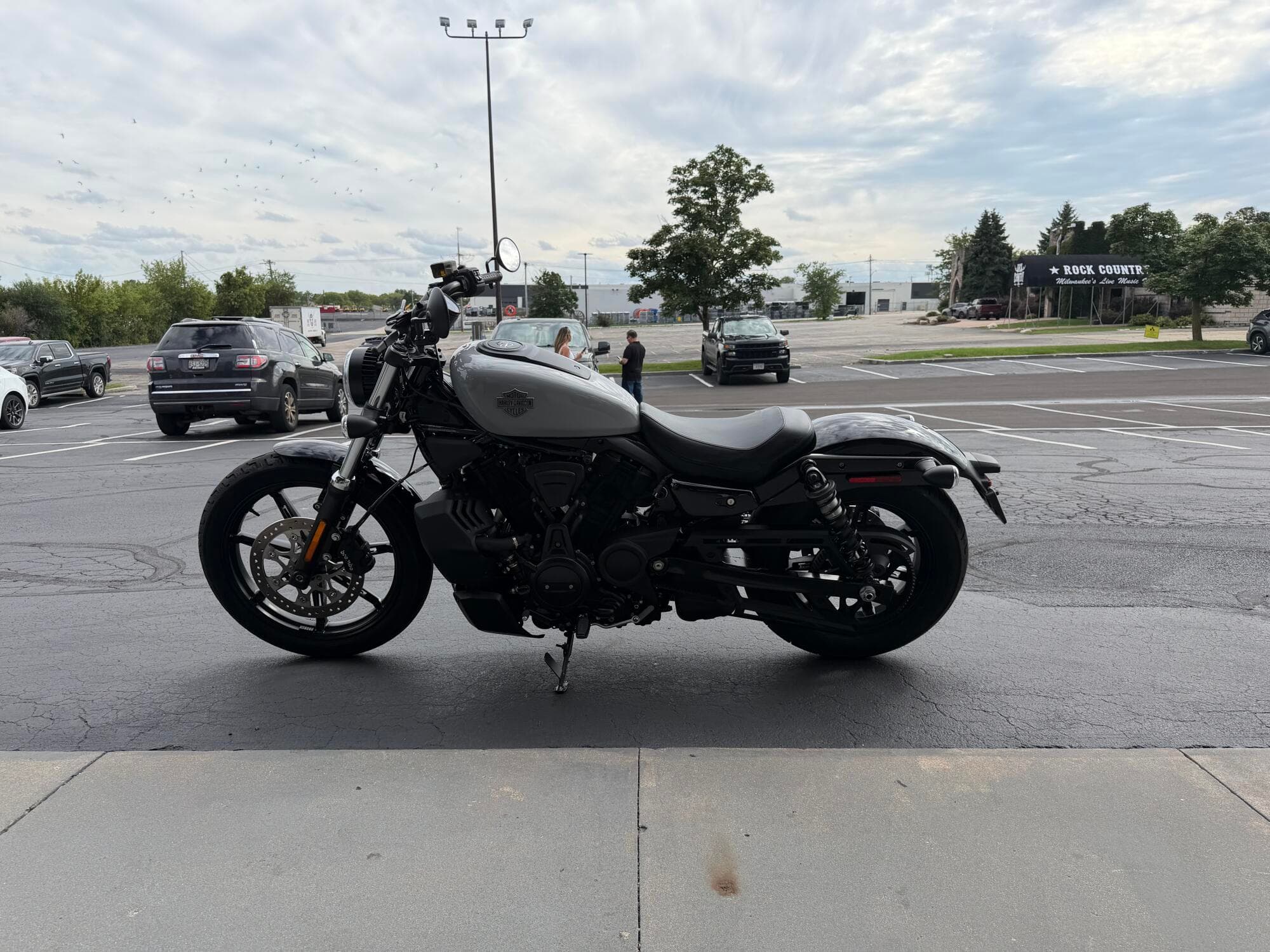 2025 Harley-Davidson Nightster