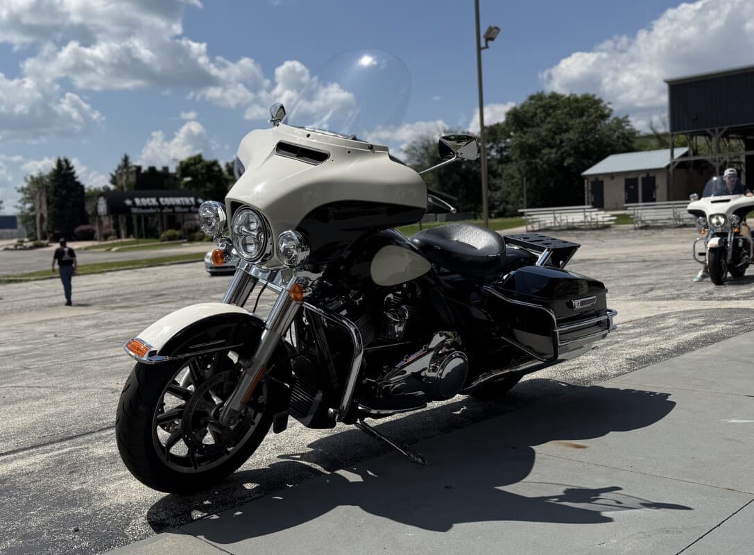 2017 Harley-Davidson Flhtp / Police Electra Glide