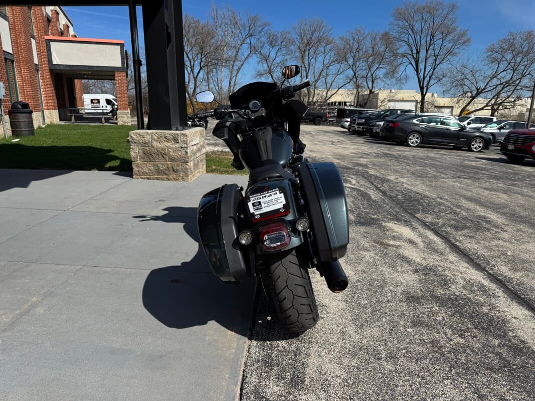 2025 Harley-Davidson Low Rider ST