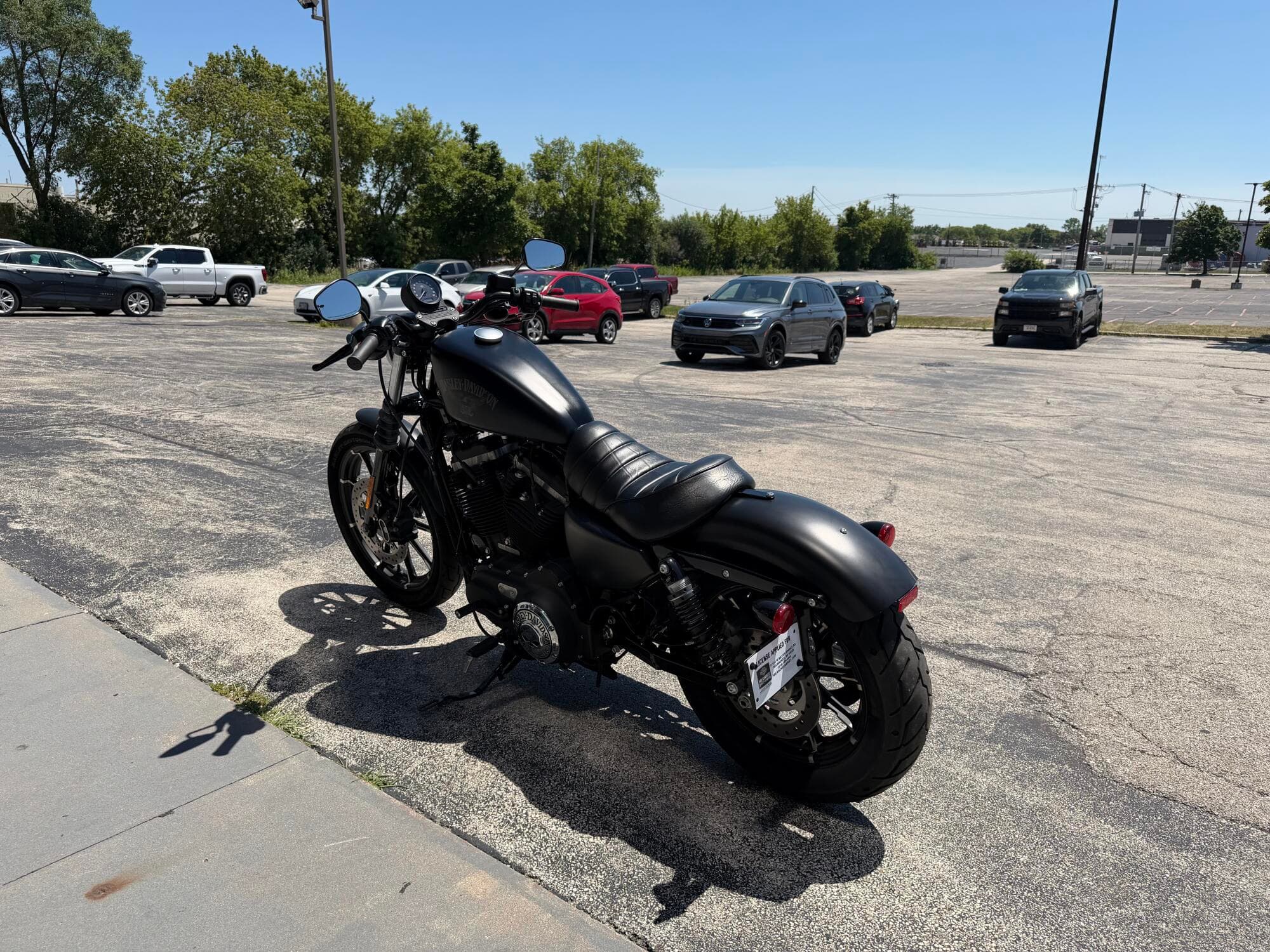 2016 Harley-Davidson Iron 883