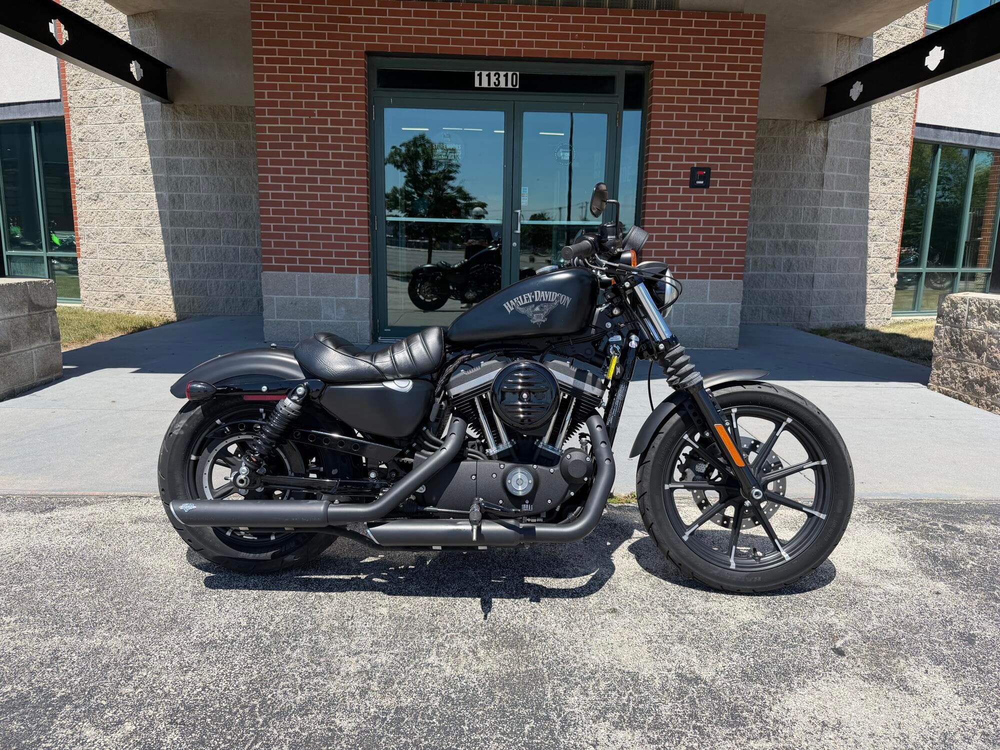 2016 Harley-Davidson Iron 883