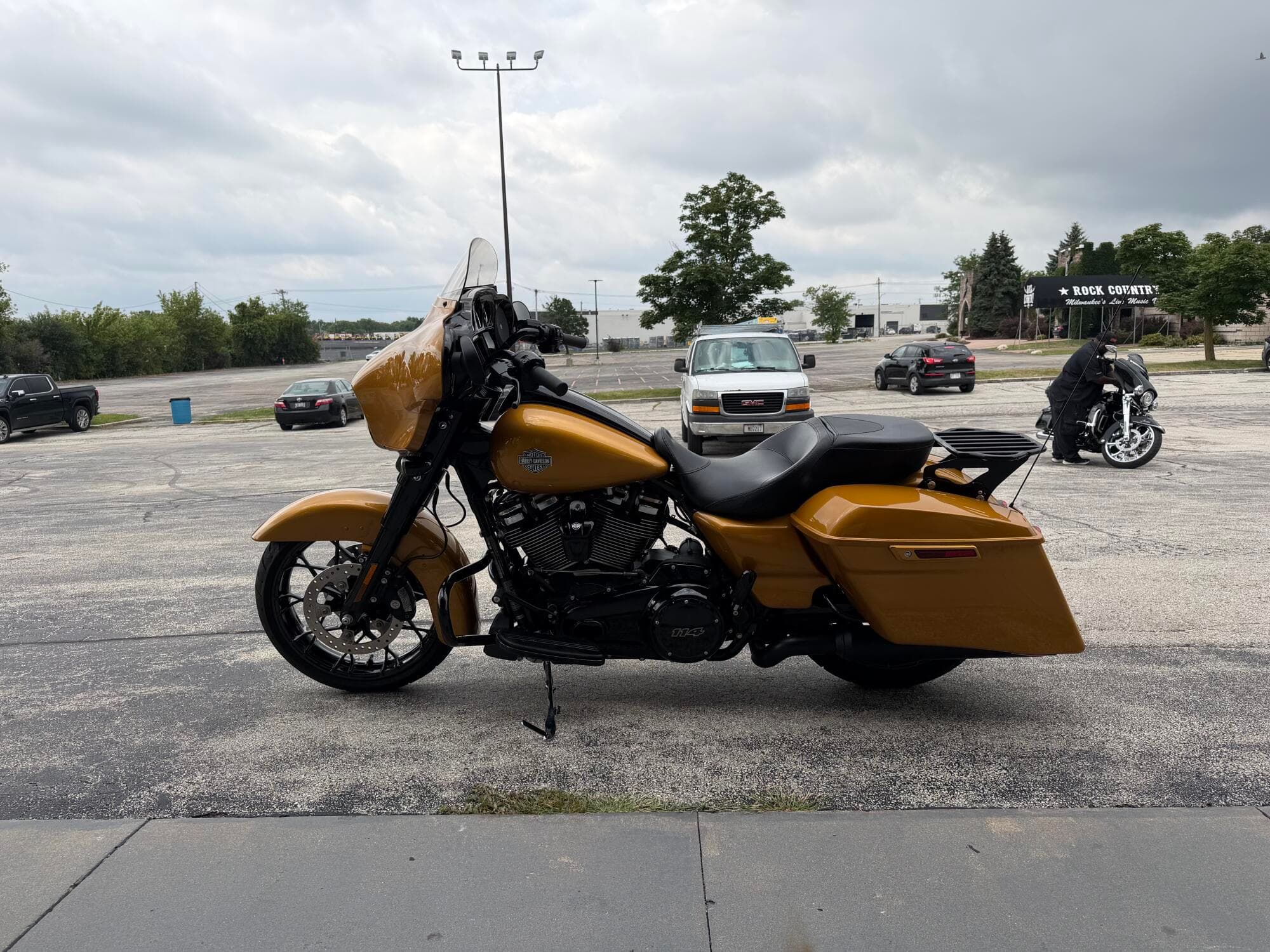2023 Harley-Davidson Street Glide Special